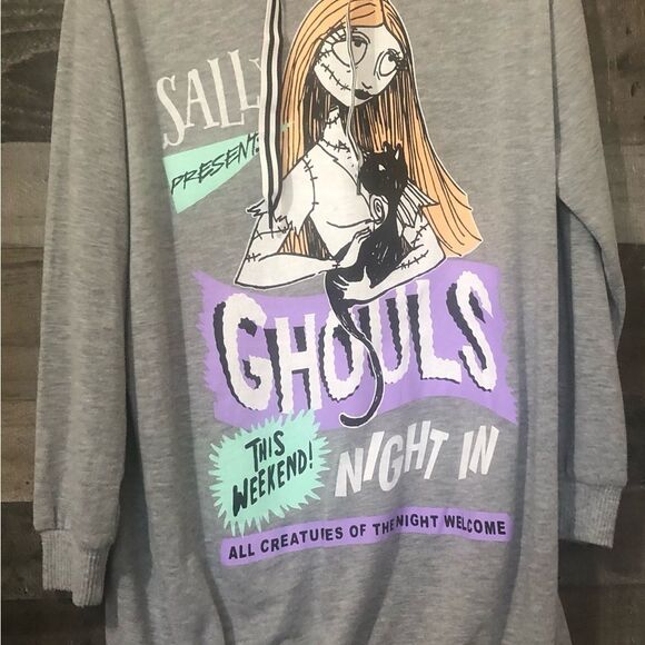 Disney Nightmare Before Christmas Sally Skellington Hoodie Ghouls Night In - Picture 3 of 7